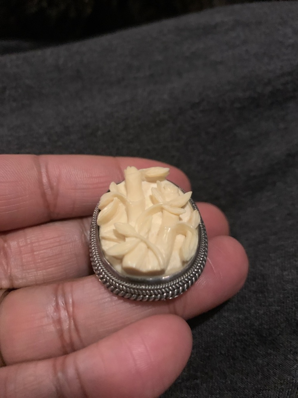 Vintage 925 Ivory Floral Cameo Pendant/Brooch - Picture 4 of 6